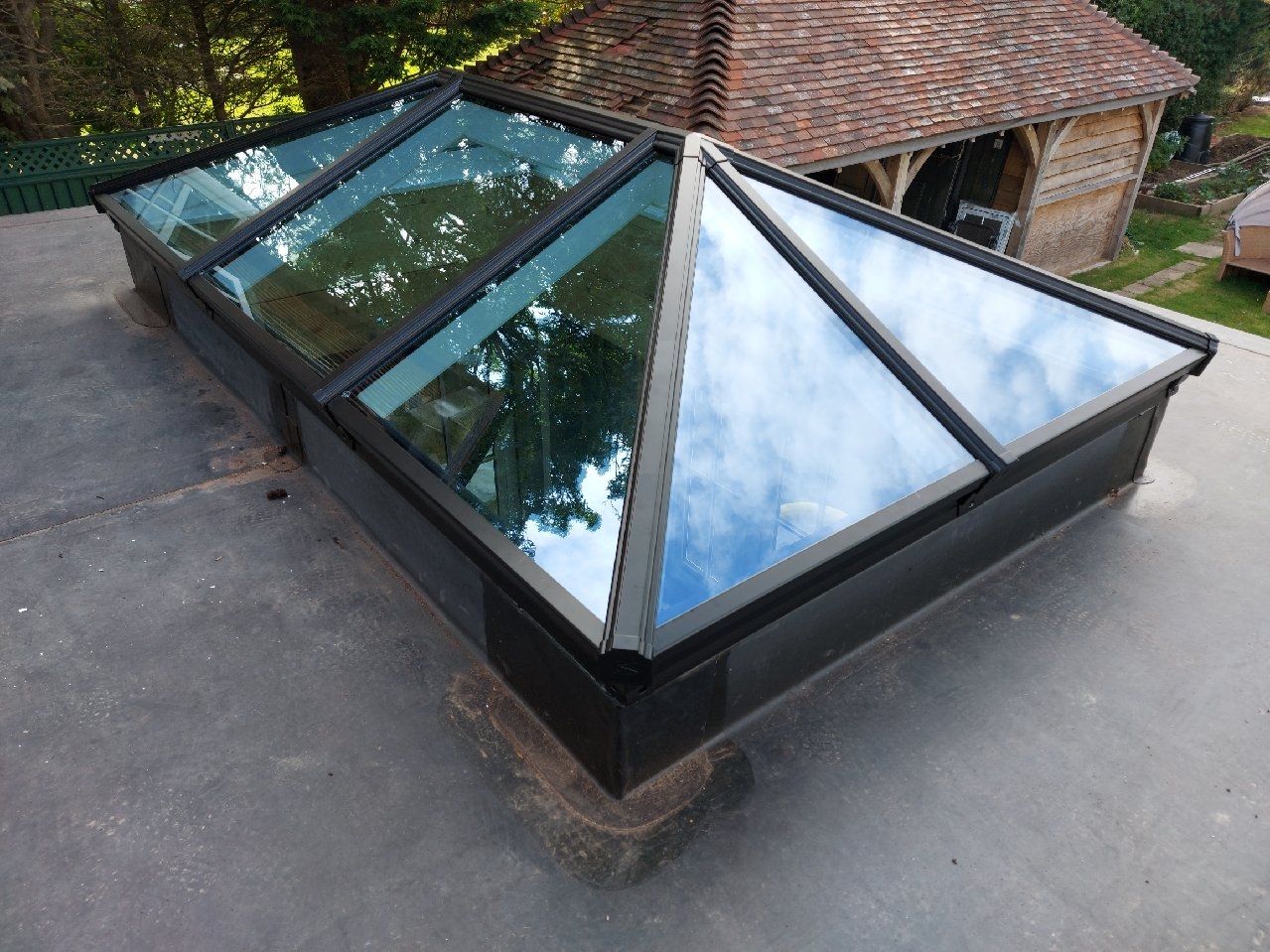 Roof lantern