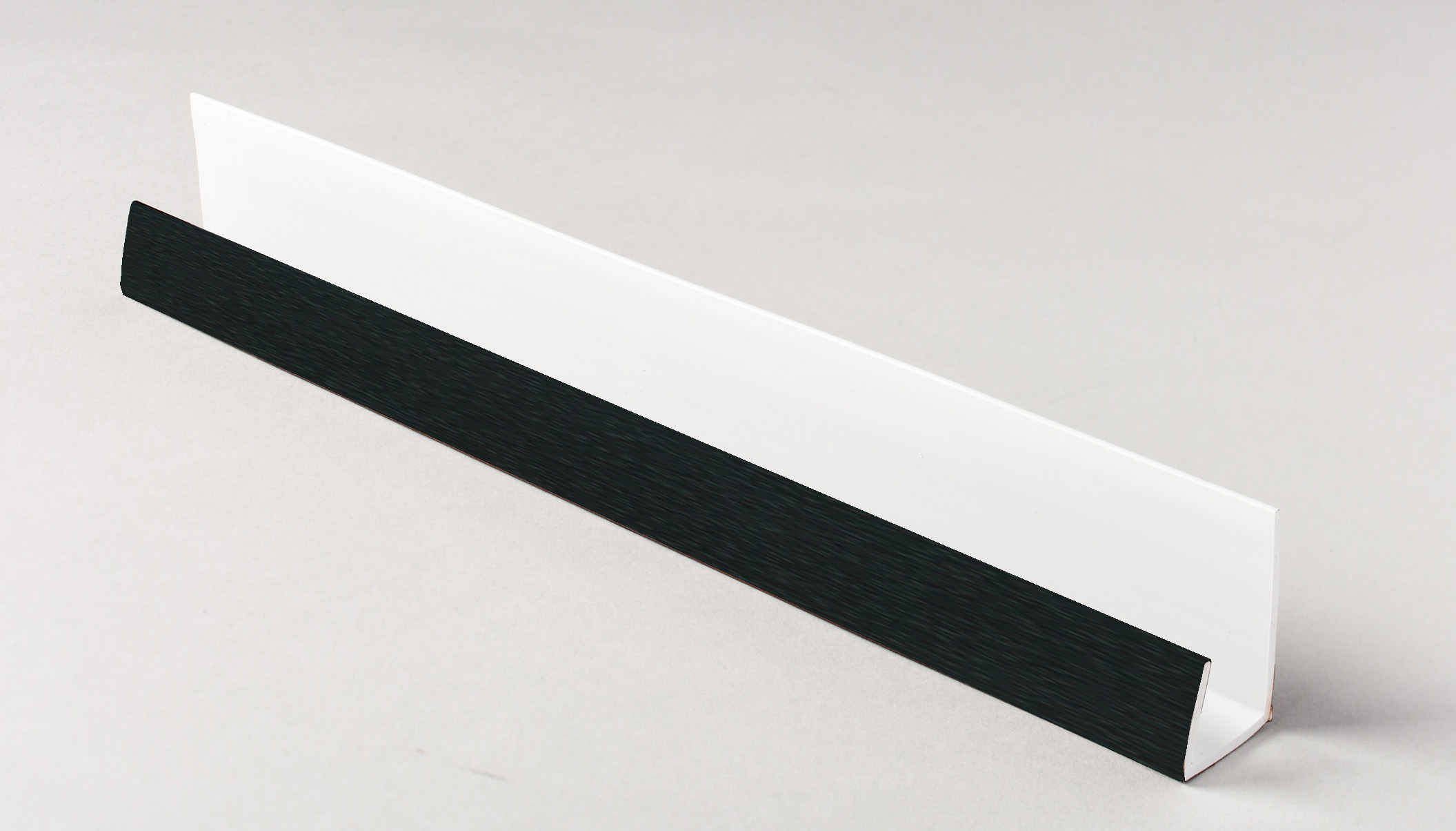 Universal Channel Trim  for Cladding 5m Black Ash Grained