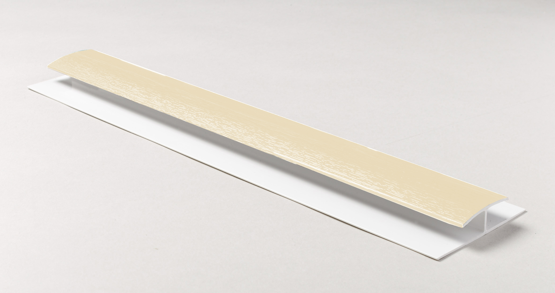 Soffit Joint Trim 5m Cream Grained