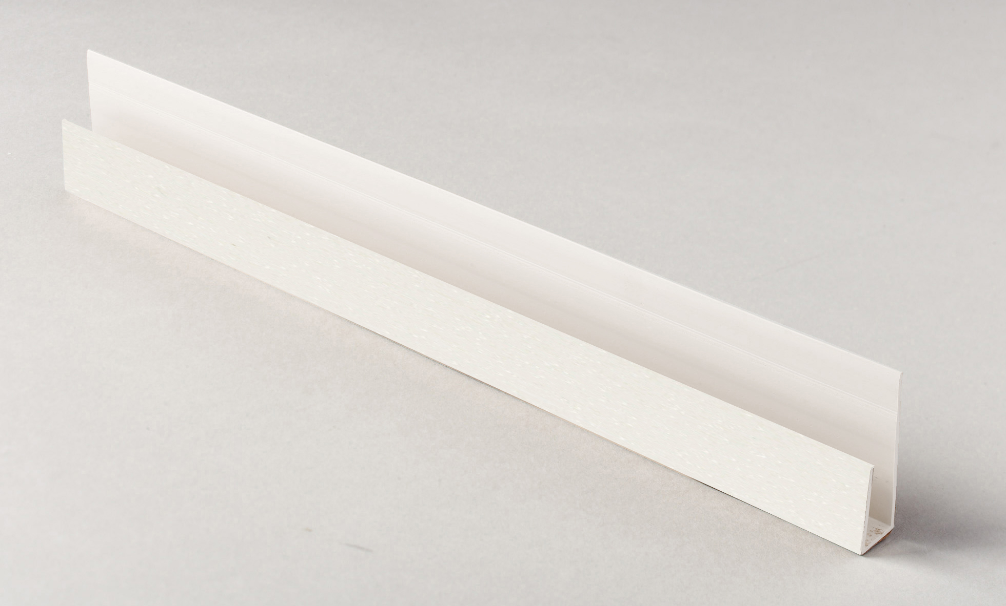 Soffit Edge Channel J Trim 5m Cream Grained