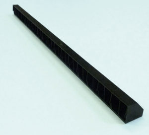 Large Over Fascia Vent 25mm Air Flow x 1m Black (32mm high)