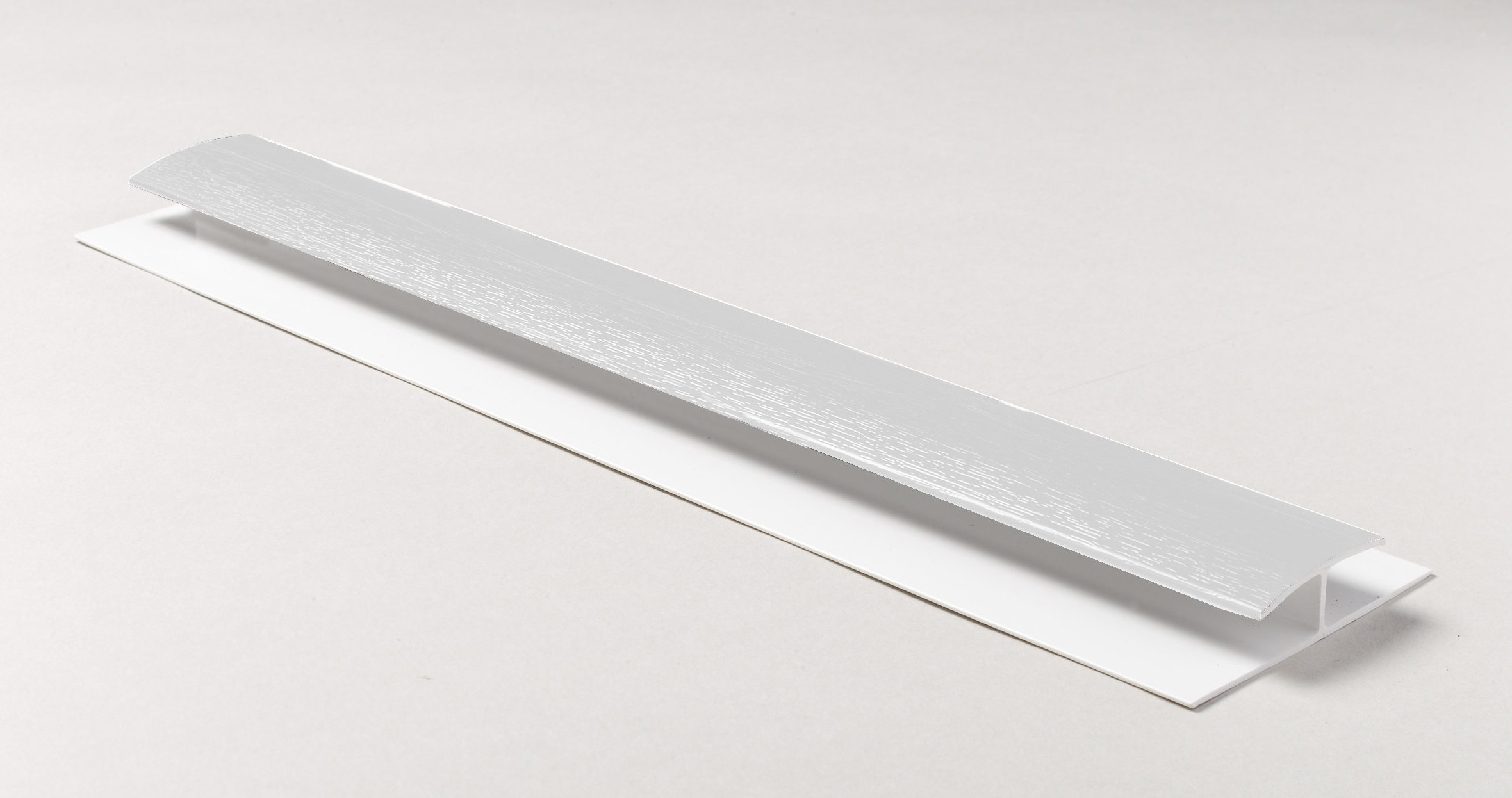 Soffit Joint Trim 5m White Ash Grained